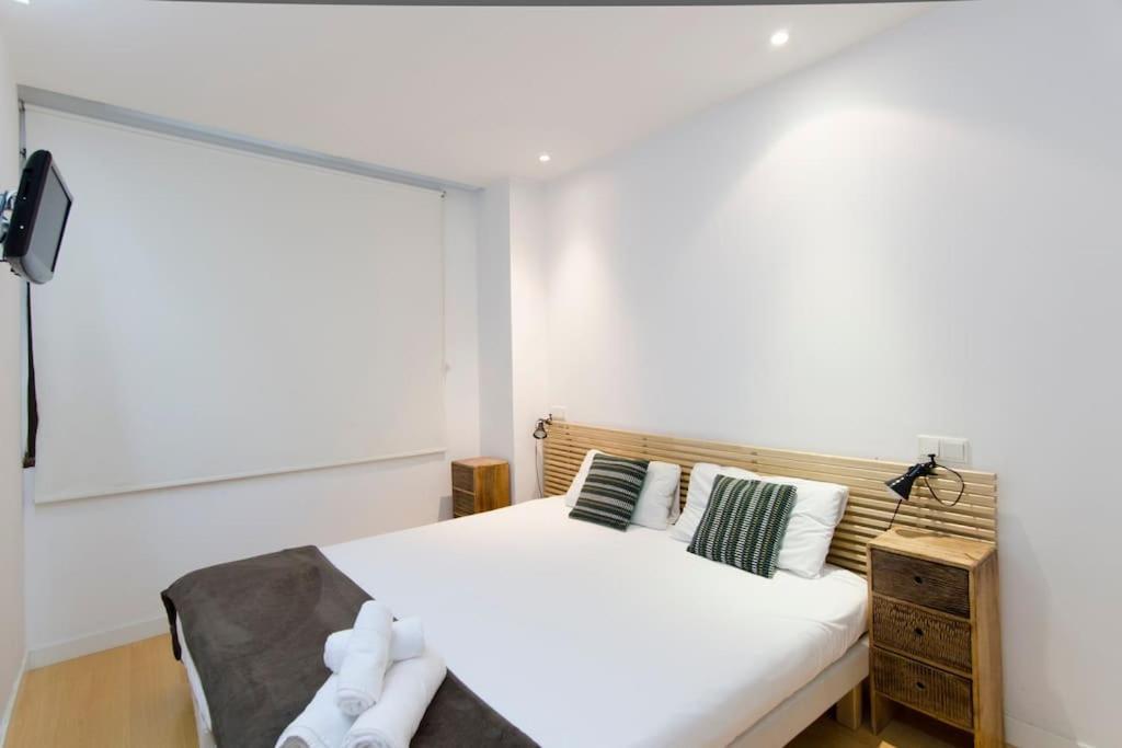 Apartament Beautiful Flat A Stone'S Throw From The Retiro-Vill Madryt Zewnętrze zdjęcie