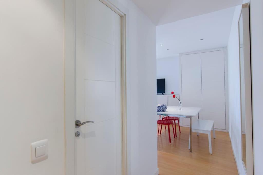 Apartament Beautiful Flat A Stone'S Throw From The Retiro-Vill Madryt Zewnętrze zdjęcie